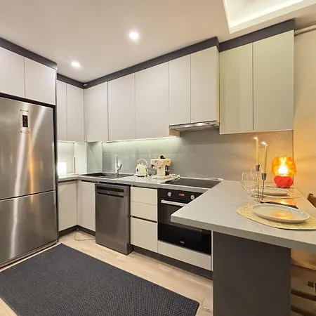 Brand New 1br In Sisli Prime Location *