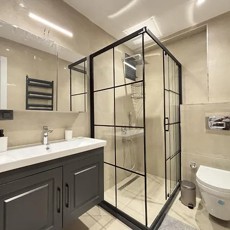 Lägenhet Brand New 1br In Sisli Prime Location *